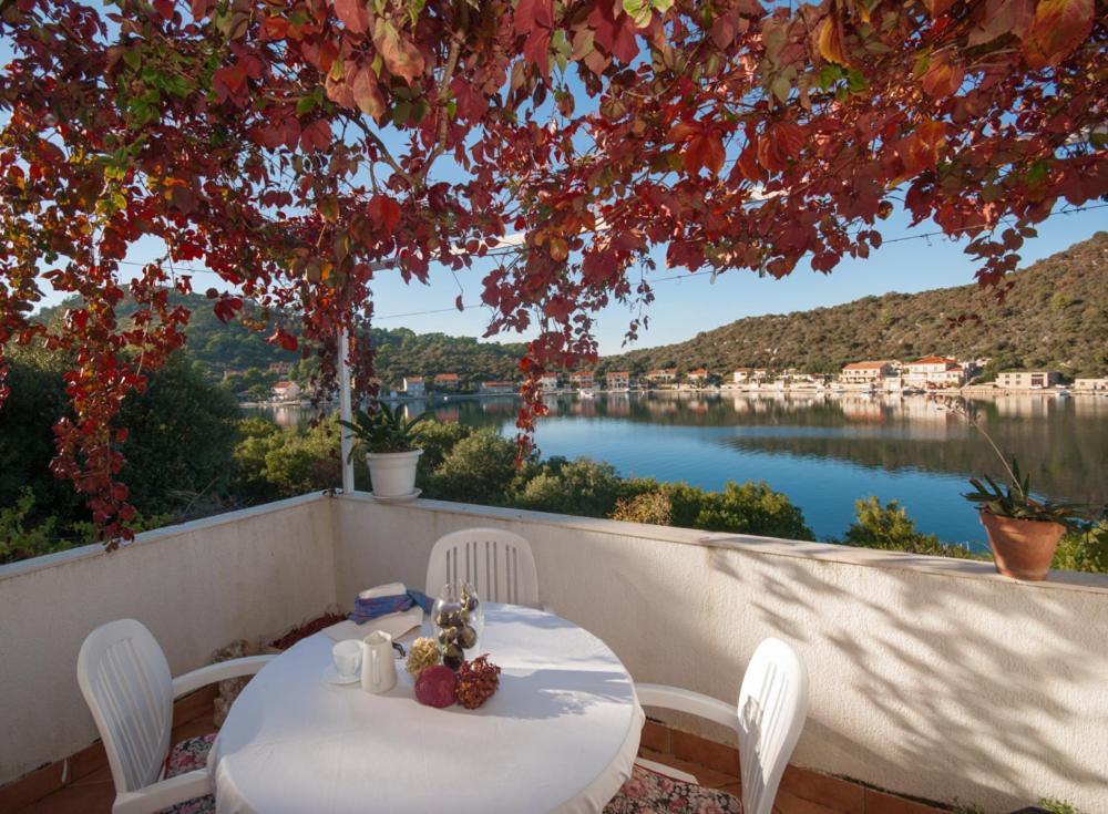 Apartmani Jagoda Λάστοβο Εξωτερικό φωτογραφία