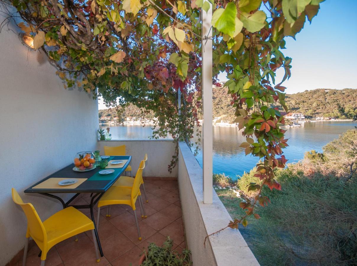 Apartmani Jagoda Λάστοβο Εξωτερικό φωτογραφία