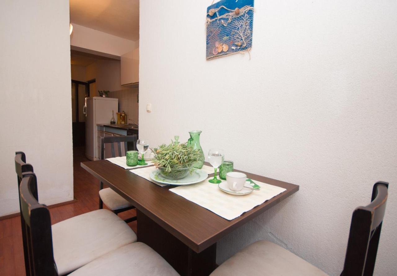 Apartmani Jagoda Λάστοβο Εξωτερικό φωτογραφία